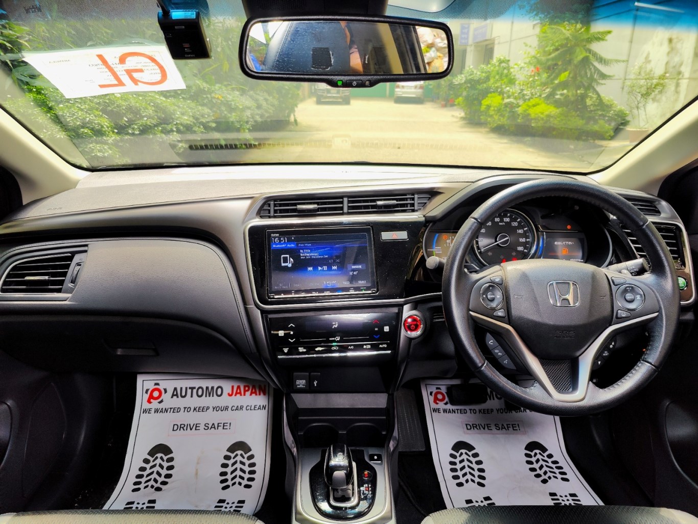 Discover the Honda Grace Price in Bangladesh along with its detailed specifications