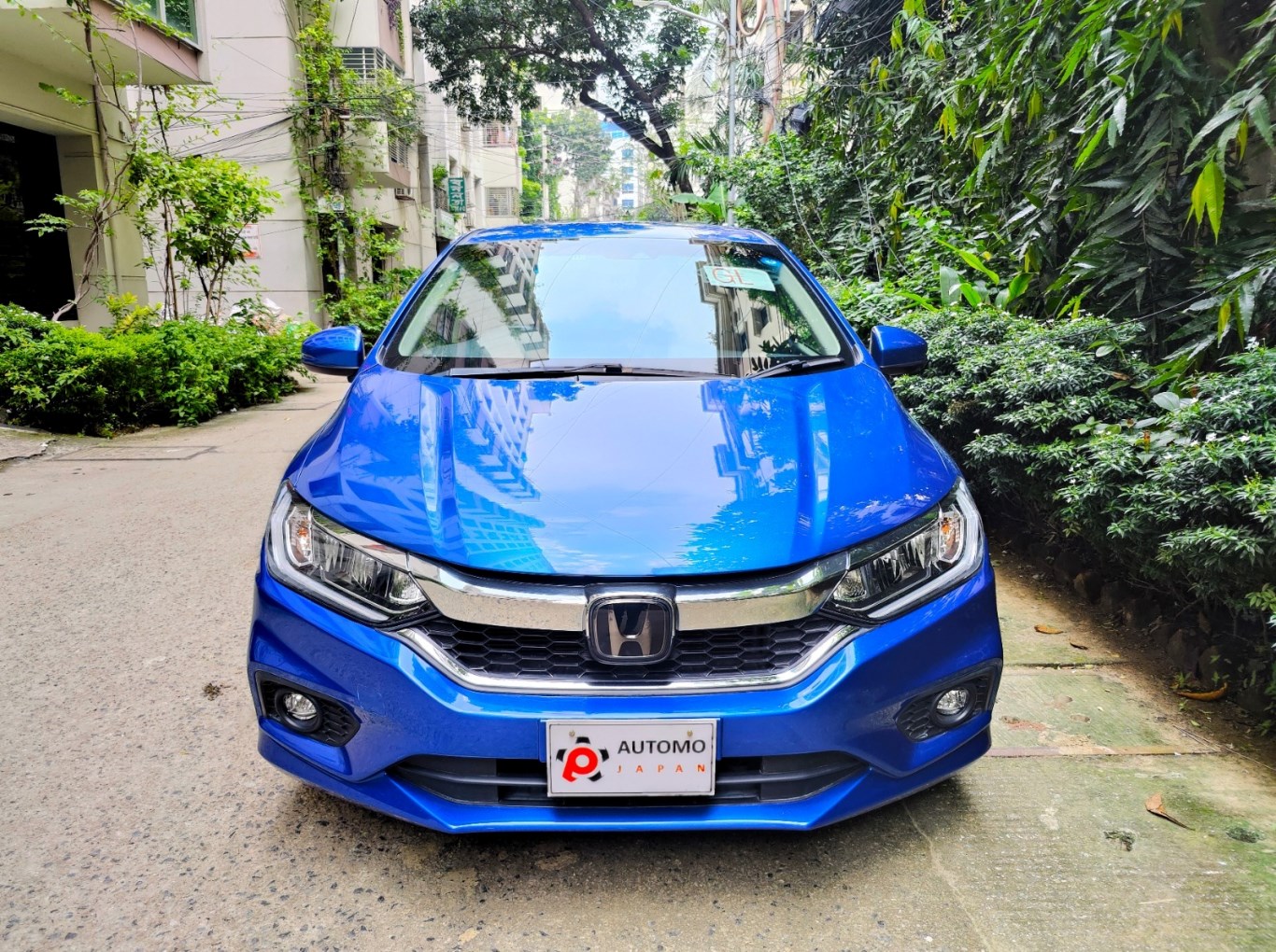 Discover the Honda Grace Price in Bangladesh along with its detailed specifications