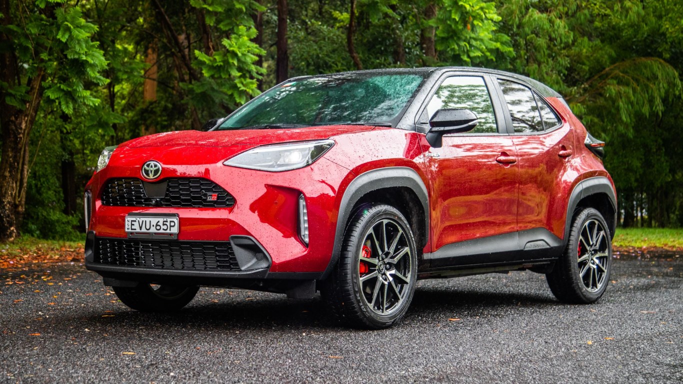 Introducing the Toyota Yaris Cross Elevating the Compact SUV Experience 